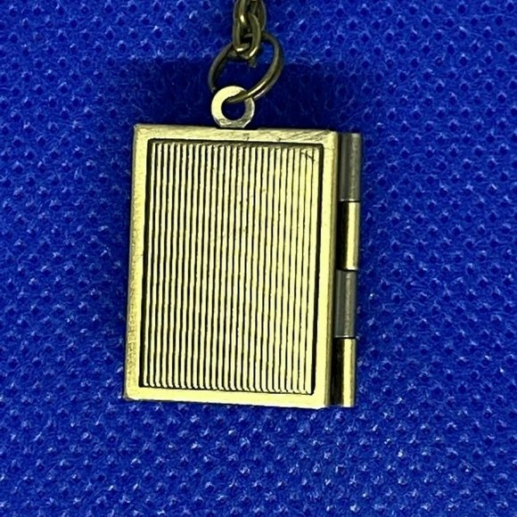 Christmas Steampunk Gothic Raven Crow Black Rockabilly Necklace Locket - Picture 7 of 10